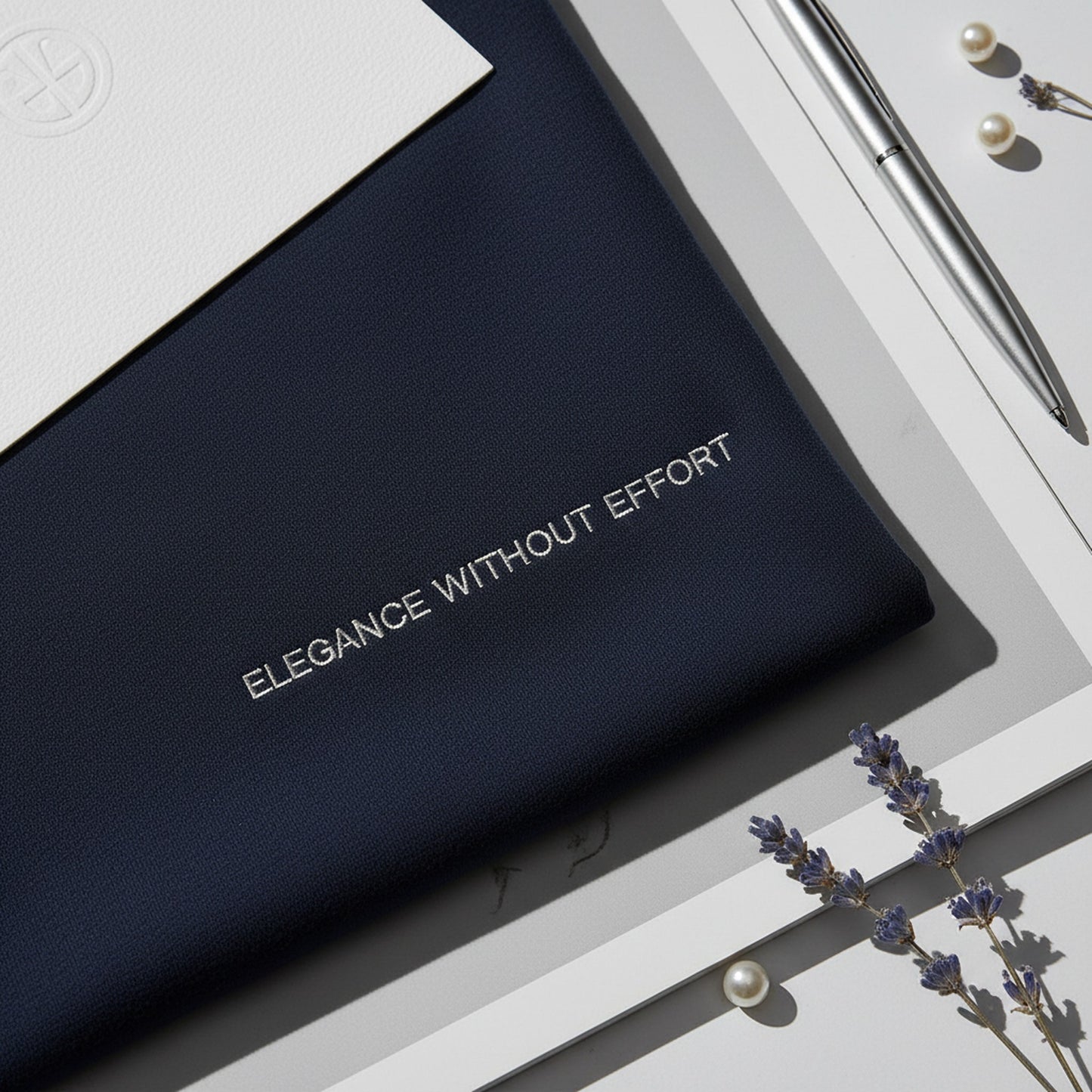 Luxury Hoodie - Effortless Elegance in Cosy Fashion