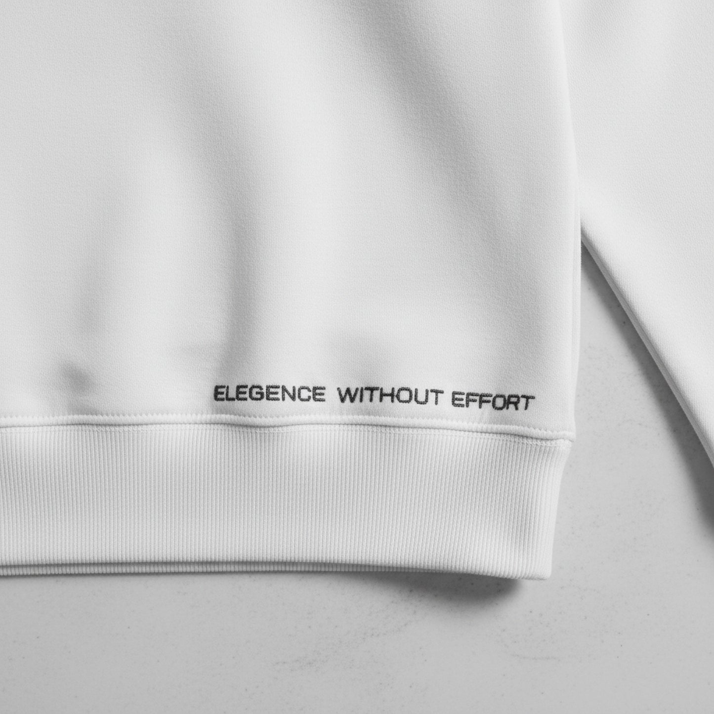 Elegance Without Effort Sweatshirt | Chic & Cosy Fashion