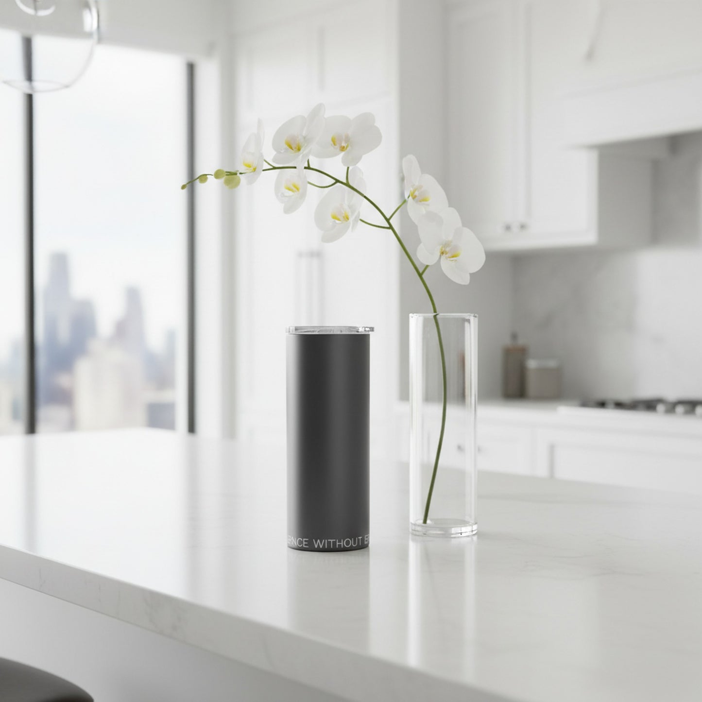 Elegance Without Effort: Stylish Black Water Bottle