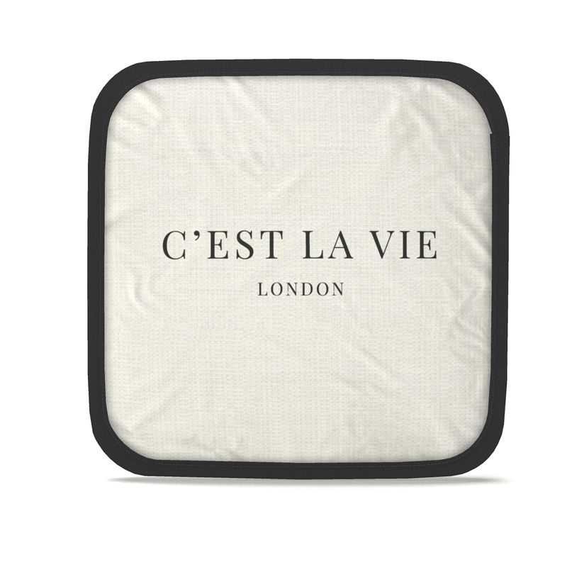 Set of 2 C'EST LA VIE Pot Grabs - Cream & Black Kitchen Essentials