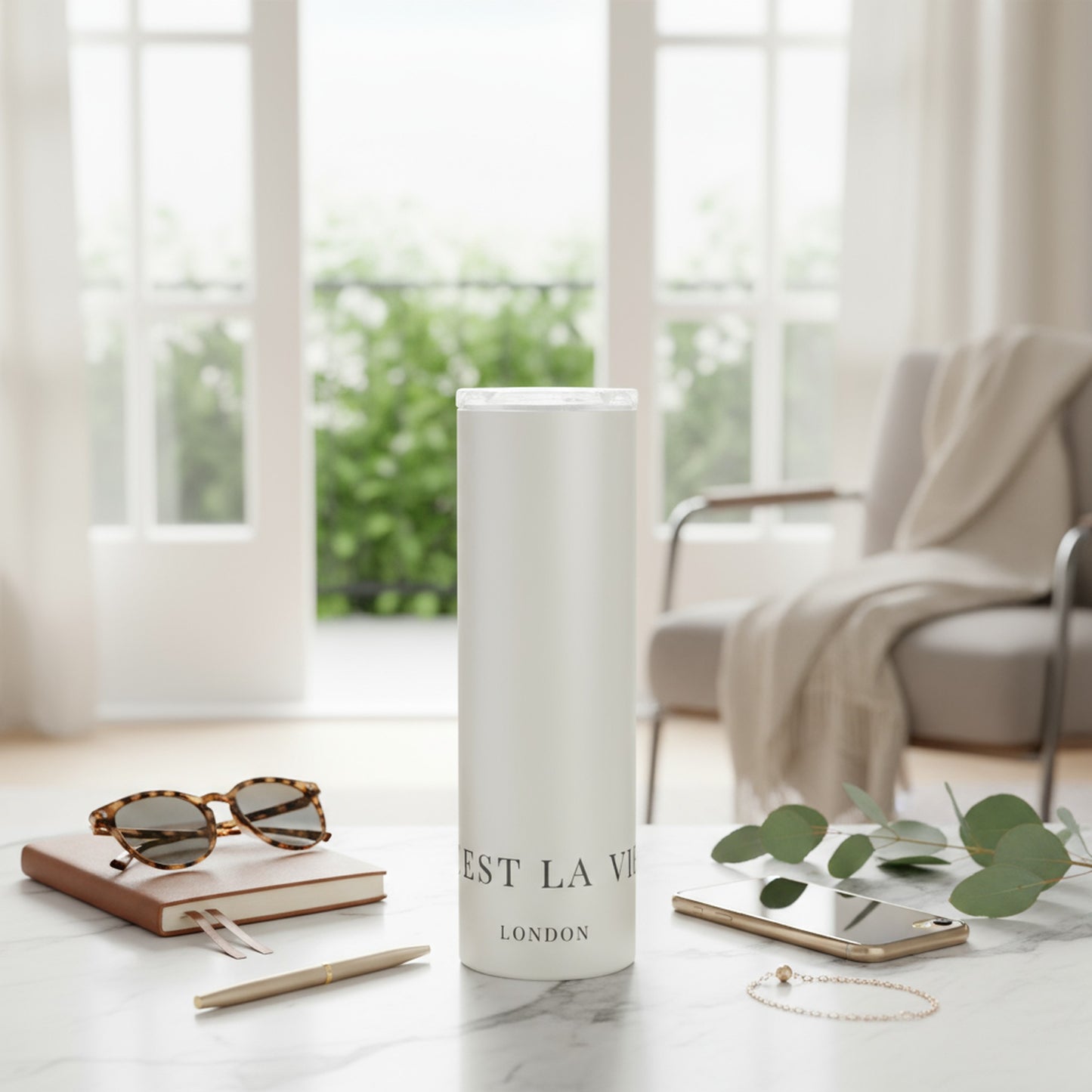 Trendy C'EST LA VIE Water Bottle - Fashionable & Functional