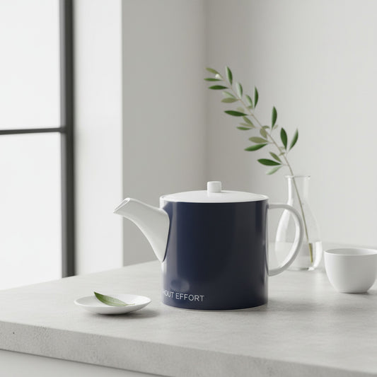 Elegant Bone China Tea Pot – Effortless Style for Tea Lovers