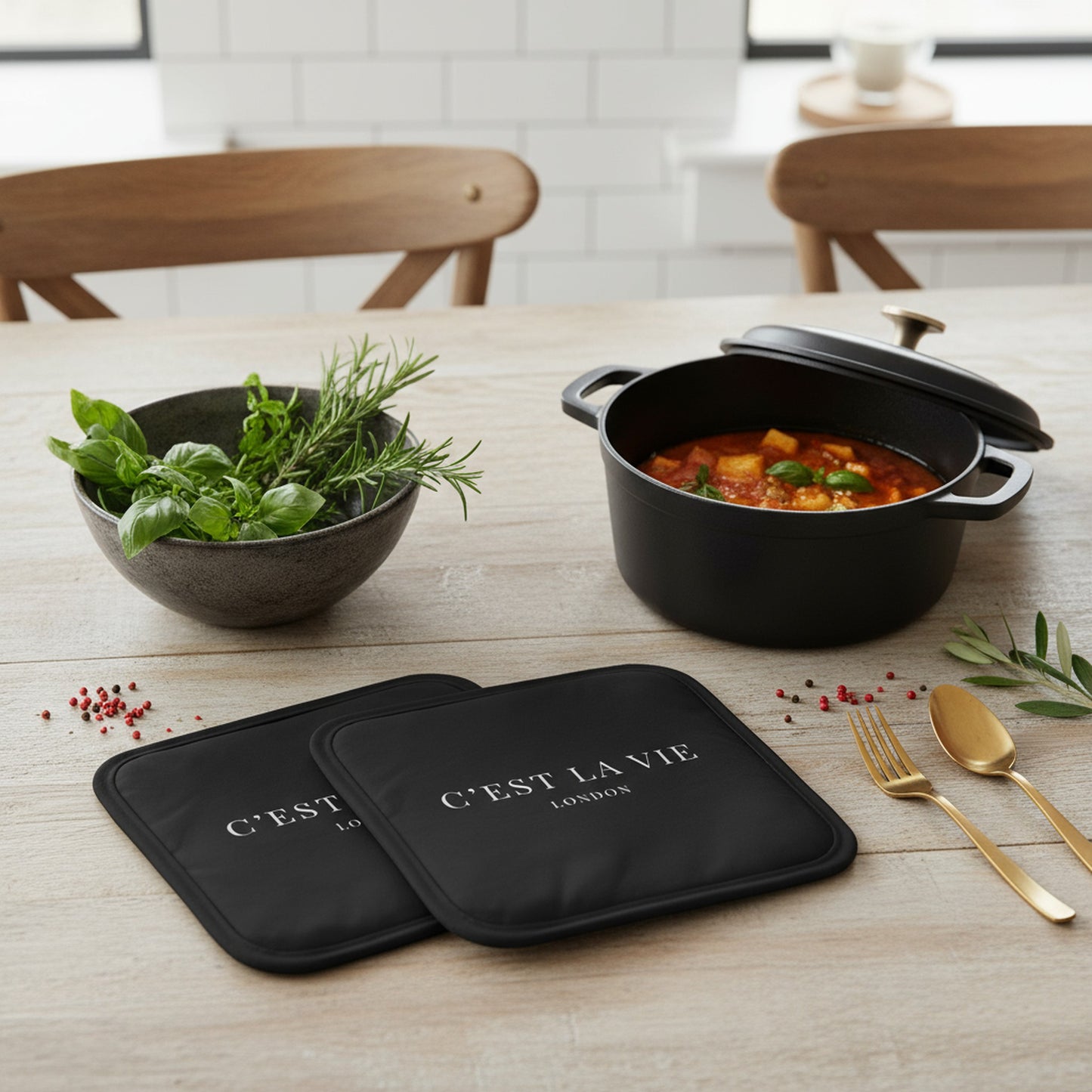 C'EST LA VIE Black Pot Grabs | Set of 2 - Chic and Functional