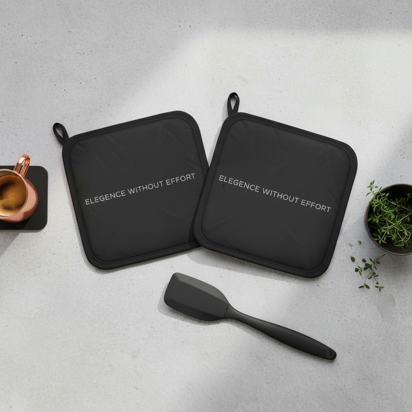 Elegence Without Effort: Chic Black Pot Grabs for Your Kitchen