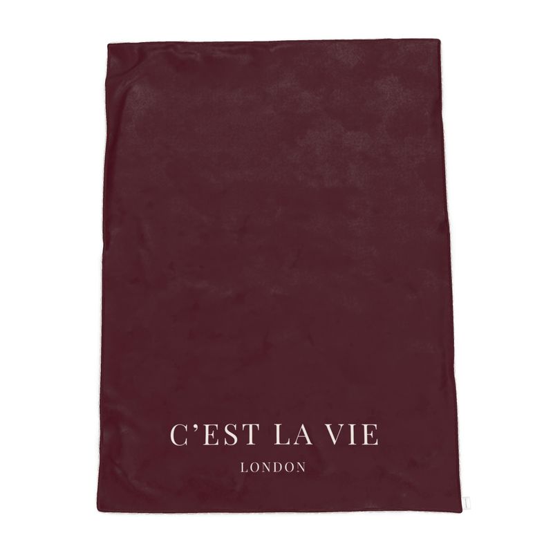 C'EST LA VIE Sherpa Throw | Burgundy Luxury Blanket for Home