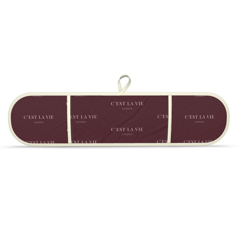 C'EST LA VIE Burgundy Oven Gloves - Stylish Kitchen Accessories