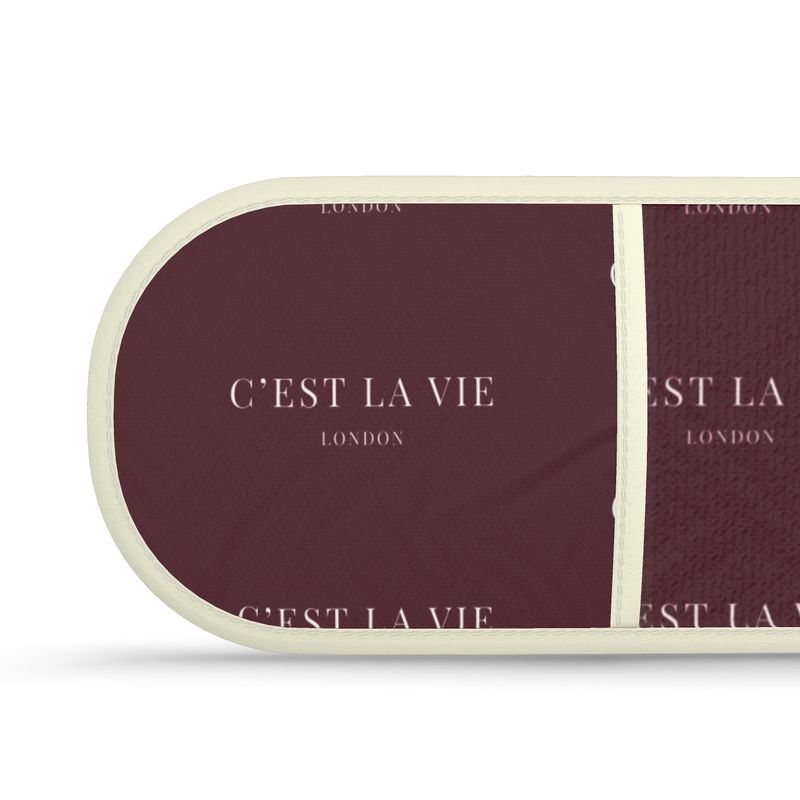 C'EST LA VIE Burgundy Oven Gloves - Stylish Kitchen Accessories