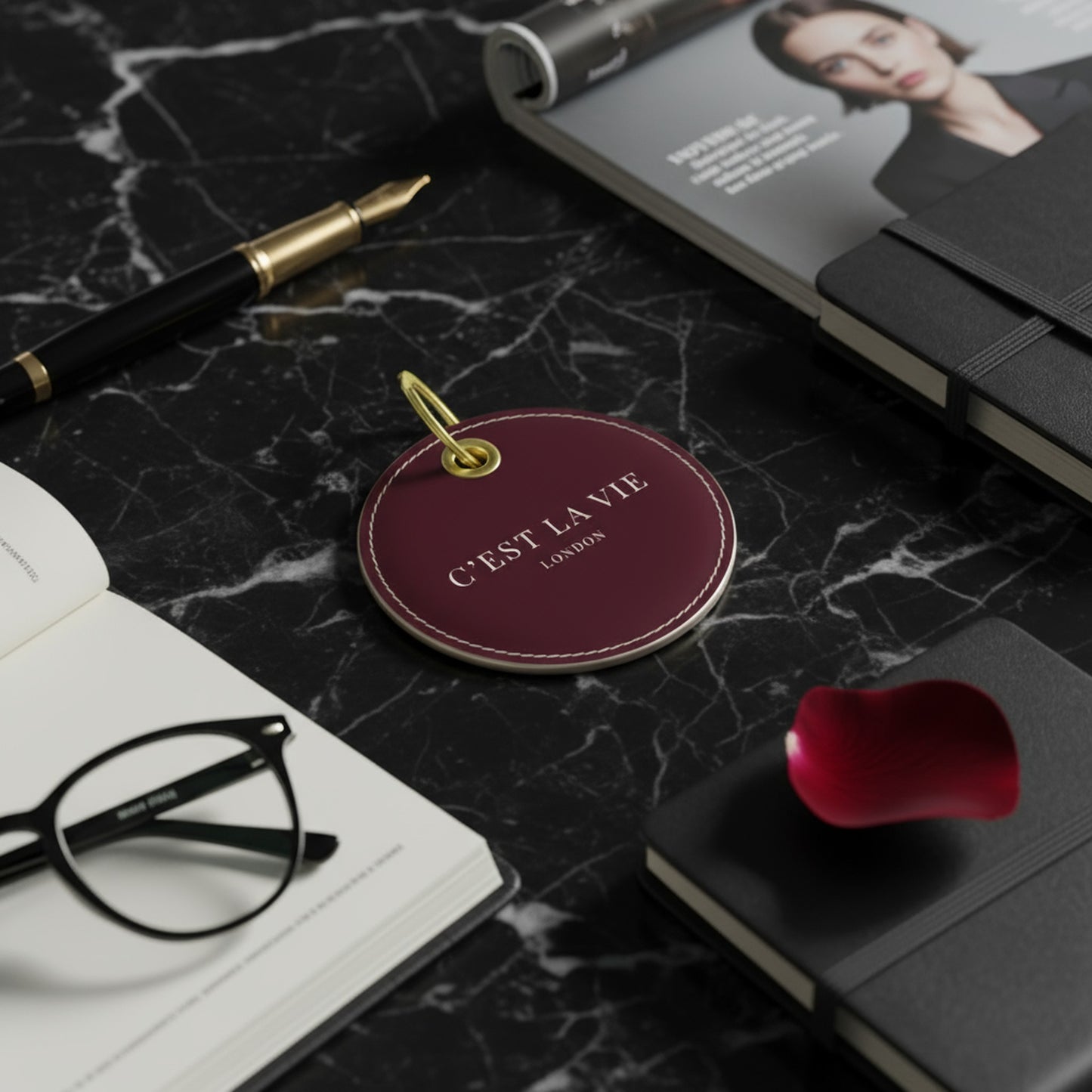 C'EST LA VIE Burgundy Key Ring | Stylish Leather Accessory