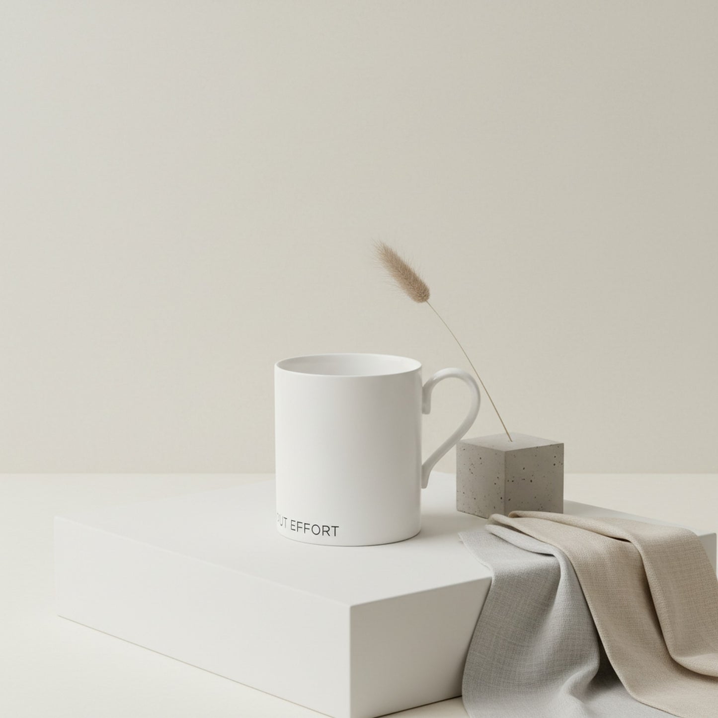 Elegant Bone China Mug - Effortless Style for Every Occasion